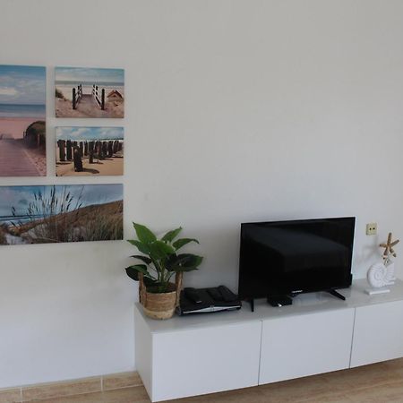 Bungalow With 2 Bedrooms And Roof Terrace In The Center Of La Zenia. Free Wifi. Orihuela Eksteriør bilde