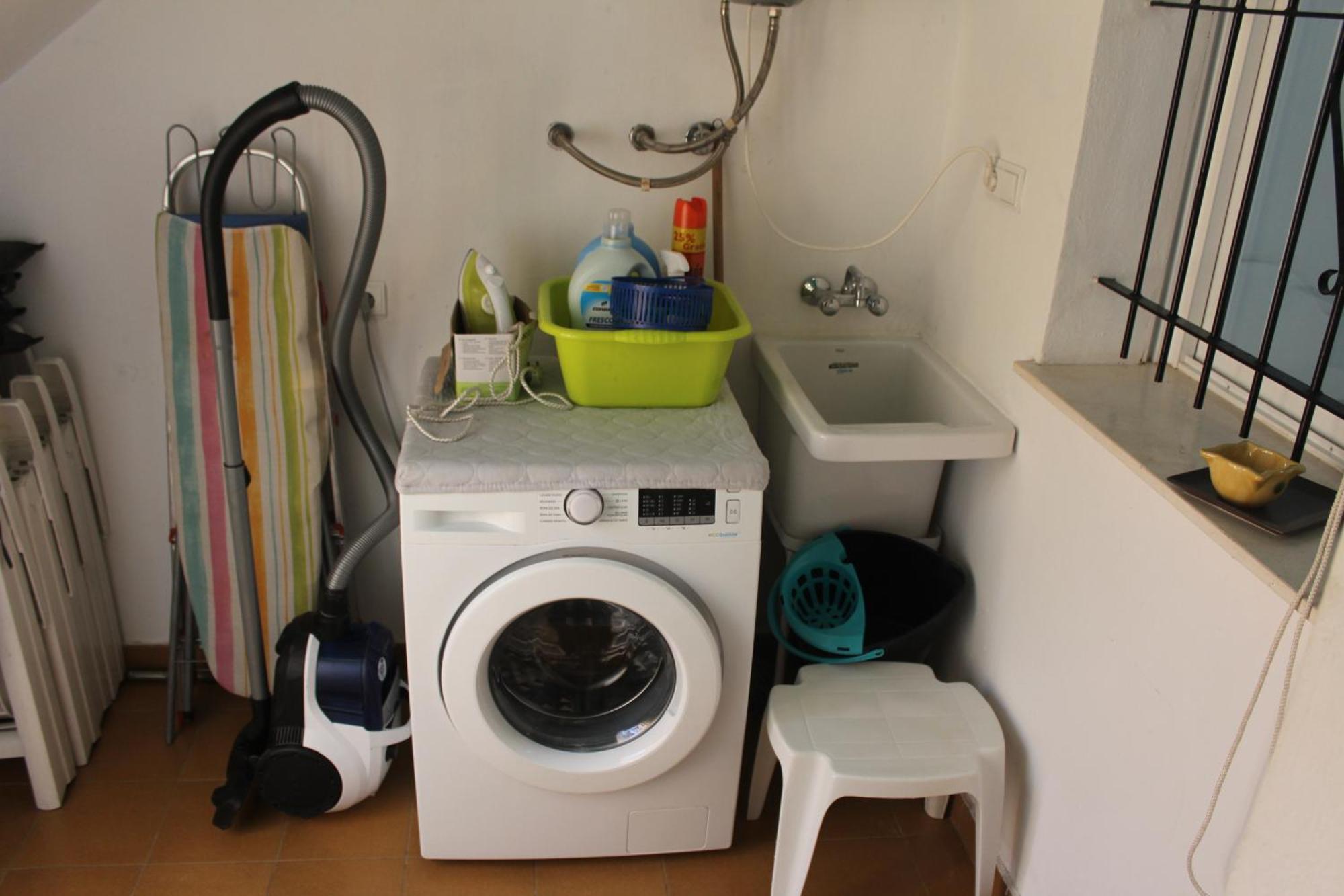 Bungalow With 2 Bedrooms And Roof Terrace In The Center Of La Zenia. Free Wifi. Orihuela Eksteriør bilde