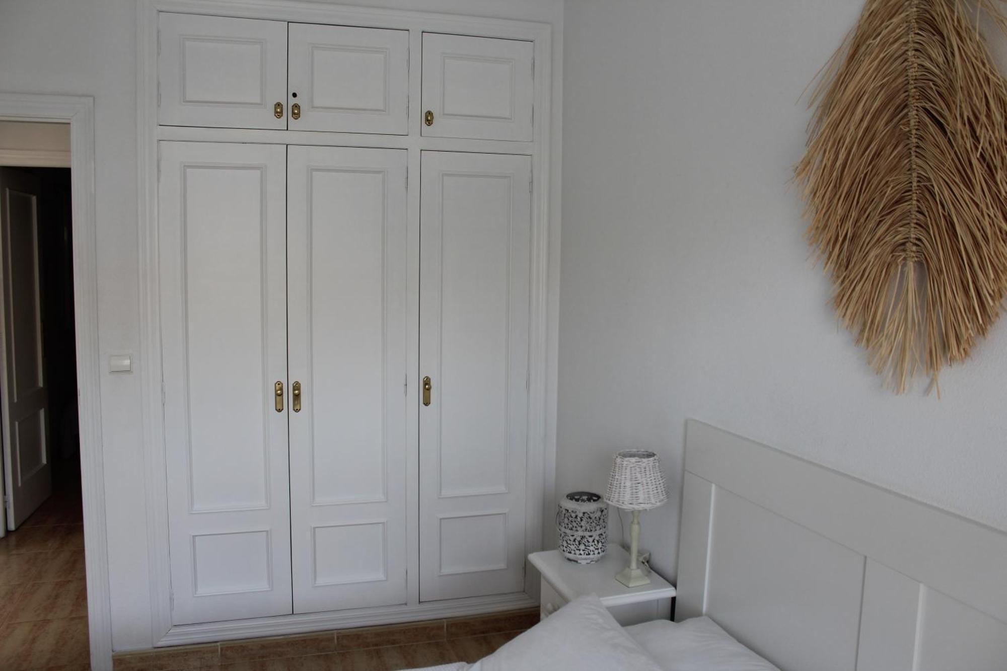Bungalow With 2 Bedrooms And Roof Terrace In The Center Of La Zenia. Free Wifi. Orihuela Eksteriør bilde